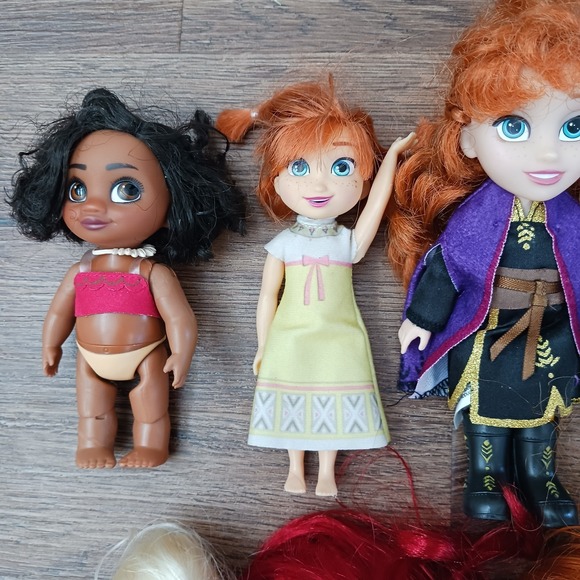 Lot of 7 Disney Mini Princess Dolls 4.5" - 6" - Picture 3 of 4